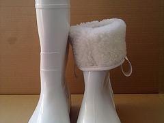 白色PVC牛筋底加棉雨靴厂商：高品质的白色PVC