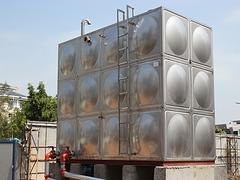 建宏毅品质好的不锈钢水箱出售：不锈钢水箱价位