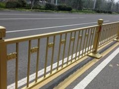 供应优质口碑的土豪金护栏：甘肃马路护栏