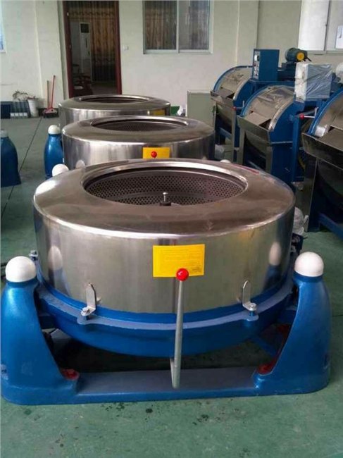 海鑫公司专业生产销售大型工业用离心甩干脱水机