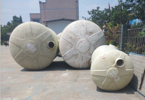 厂家直销玻璃钢化粪池