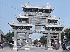 精美石雕牌坊上哪买，甘南石雕牌坊价格