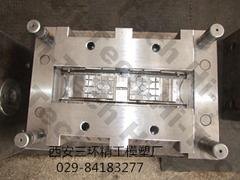 塑料模具，冲压模具，模具加工，模具设计