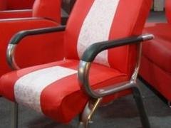知名企业供应直销性价比高的网吧桌椅 海淀网吧桌椅