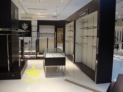 福州服装展柜专卖店，美尼佳展柜服装展柜制作商