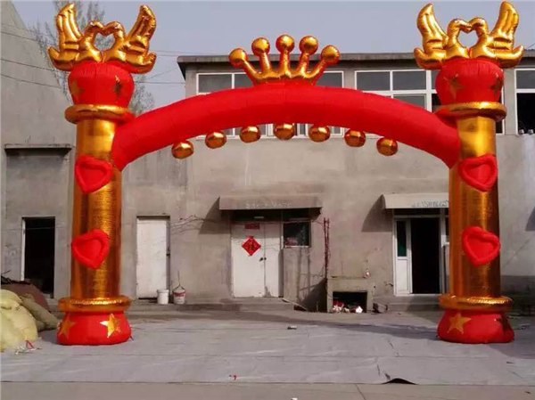 莆田金色拱门价格批发经销商哪家好？找红马拱门