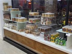 成都蛋糕出炉柜价格_定做蛋糕出炉柜来万川展柜