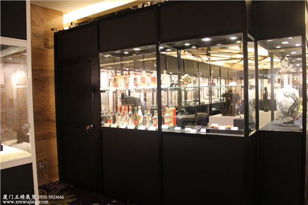 【展柜出租公司，拍卖会专用展柜出租公司，哪里可以