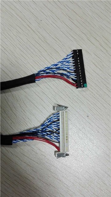 普通双八屏线FI-30P上哪买好，机广州市F