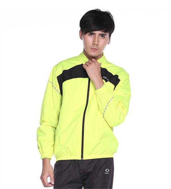 洲游ZROIOU摩托车骑行服定制|深圳防晒衣哪家好？