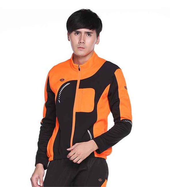 定制洲游ZROIOU休闲骑行服的好处在哪？|新款冲锋衣外套定制