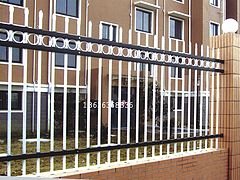 长期供应塑钢栅栏 供应塑钢栅栏