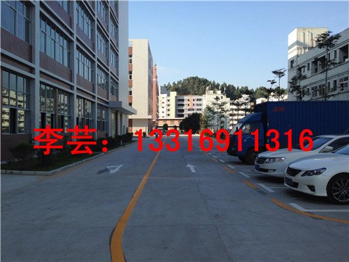 横河小区划停车位线,湖镇停车位划停车位线