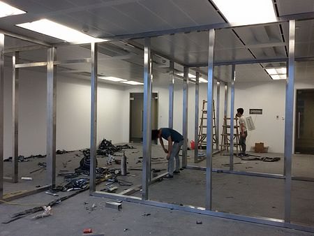 福州玻璃隔断 福州办公室玻璃隔断采购就找恒丰建材