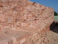 买福州R字砖就来润通建材，专业的红砖