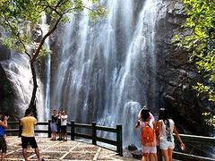广东口碑好的瀑布奇石公司——广东旅游景点自驾游