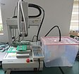 想买基板切割机器人上宝绩电子