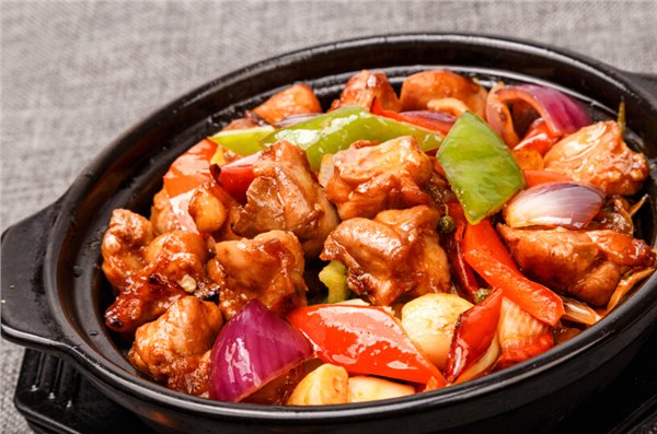 南云上品瓦香鸡帮您减肥的餐饮