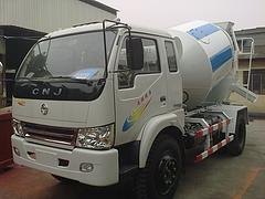 火热供销四川性价比高的水泥搅拌罐车——贵州5方水