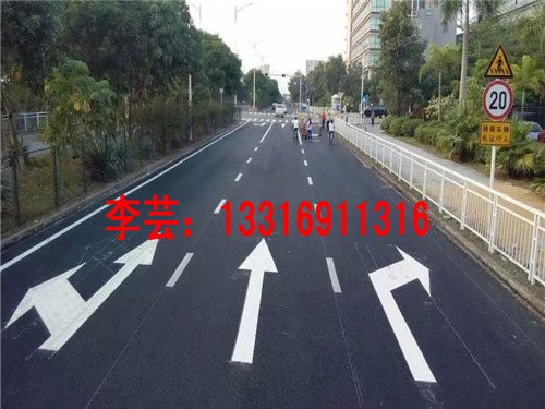 通衢车库停车位划线最专业的公司\古竹车库停车位划线的专业厂家