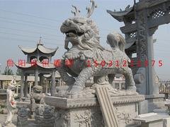 精湛的石雕麒麟尽在锦恒雕塑，石雕麒麟订制