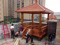 绿都装饰提供的防腐木凉亭好不好 广西防腐木凉亭公