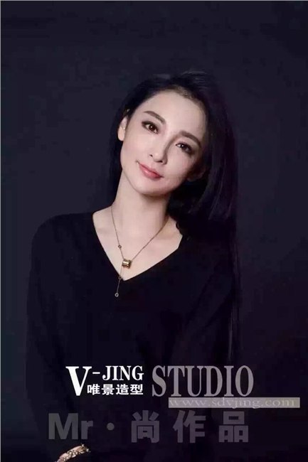 长清济南学化妆_招收化妆美甲半永久学员选唯景教育