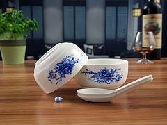 潮州品质优良的青花瓷日用餐具套装供应 广东青花瓷
