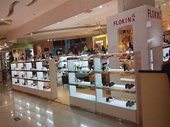 鞋展柜批发供应：三亚鞋展柜