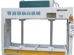 青岛哪里有供应价格合理的套装门设备——新颖的套装