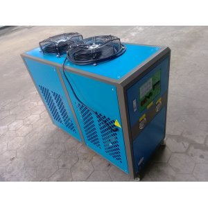 质量良好的厦门冷水机，上众倾力推荐 厦门冷冻机代