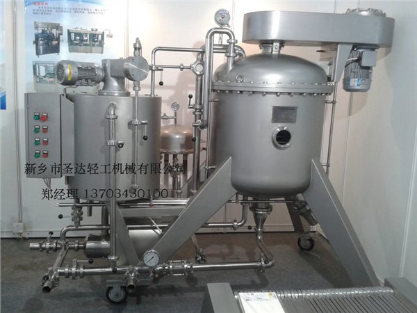 圣达圆盘式硅藻土过滤机：圣达轻工价格划算的圆盘式
