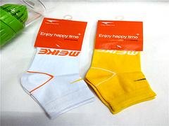 贴牌运动袜生产价格：价位合理的贴牌运动袜【供售】