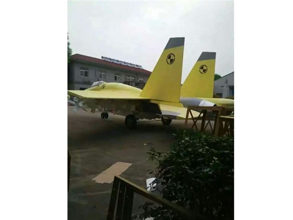 济南信誉好的军事模型租赁公司是哪家_大型变形金刚