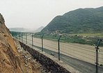 优良的高速公路护栏网生产商——鑫宇海护栏网厂|广