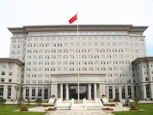 厦门摄像机立杆价格/规格/厂家/公司 就找亲形象