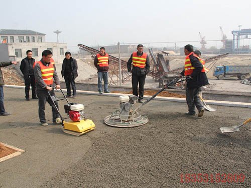 透水混凝土胶结料-济南透水路面建设