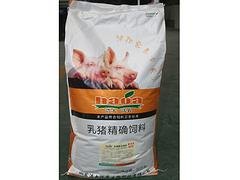 莱芜乳猪饲料 火热畅销的猪饲料市场价格情况
