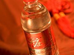 销量好的五粮液-PET尖庄酒供应商：低价许昌PE