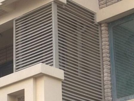 山东百叶窗猴年新推荐：百叶窗专卖【宏瑞金属】百叶
