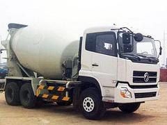 要买混凝土搅拌运输车当选南宁吉秋汽车——小型混凝