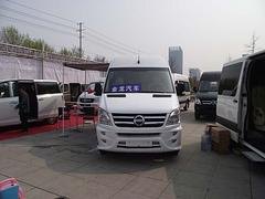 想找专业的房车改装当选东华机电改装房车