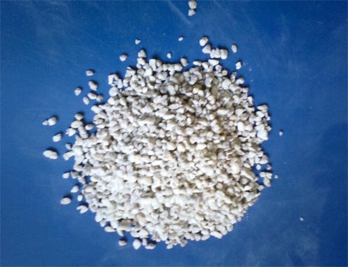 厂家直销优质抗裂砂浆、腻子粉专用玻化微珠