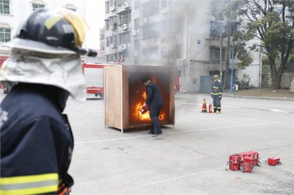 济南盛安消科厨房专用灭火器诚招各地区代理商