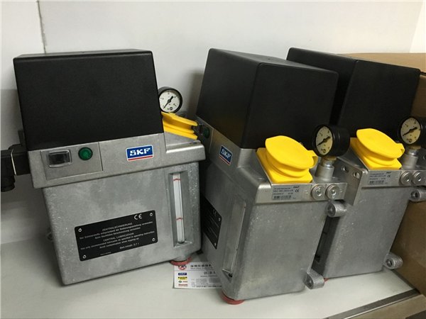 供应MKU1-BW3-20003J润滑泵