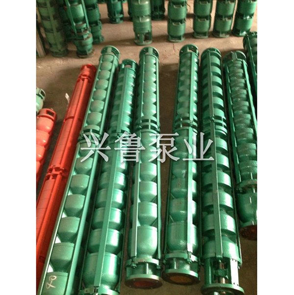 鱼缸中的潜水泵是怎样用的