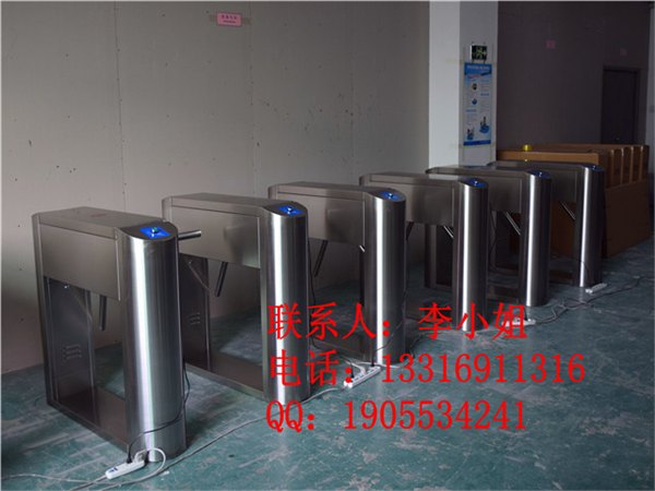 南昌专业三辊闸机厂家\赣州智能三辊闸机