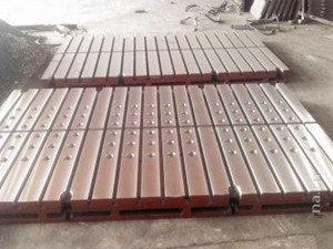 使用铸铁模具工作台应注意事项铸铁模具工作台表面质量检验方法