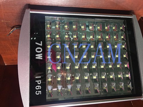 供应石家庄油站LED投光灯100W140W