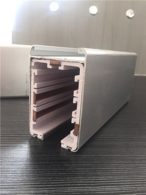 服装制衣厂照明供电铝合金PVC母线槽桥架